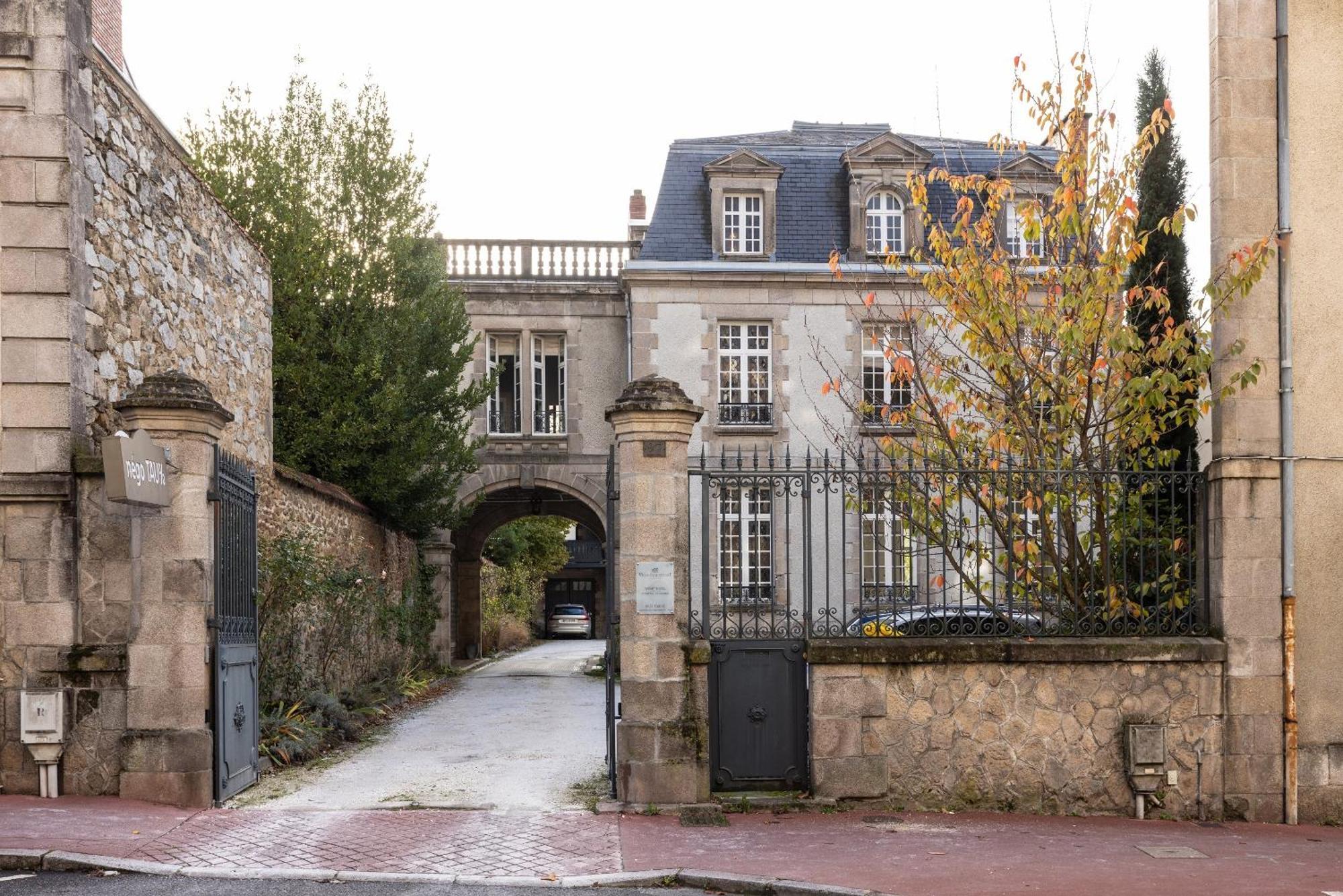 La Villa Beaupeyrat - Apparthotels De Charme Dans Batisse De Caractere A 400M Du Coeur De Ville De Limoges Ruang foto